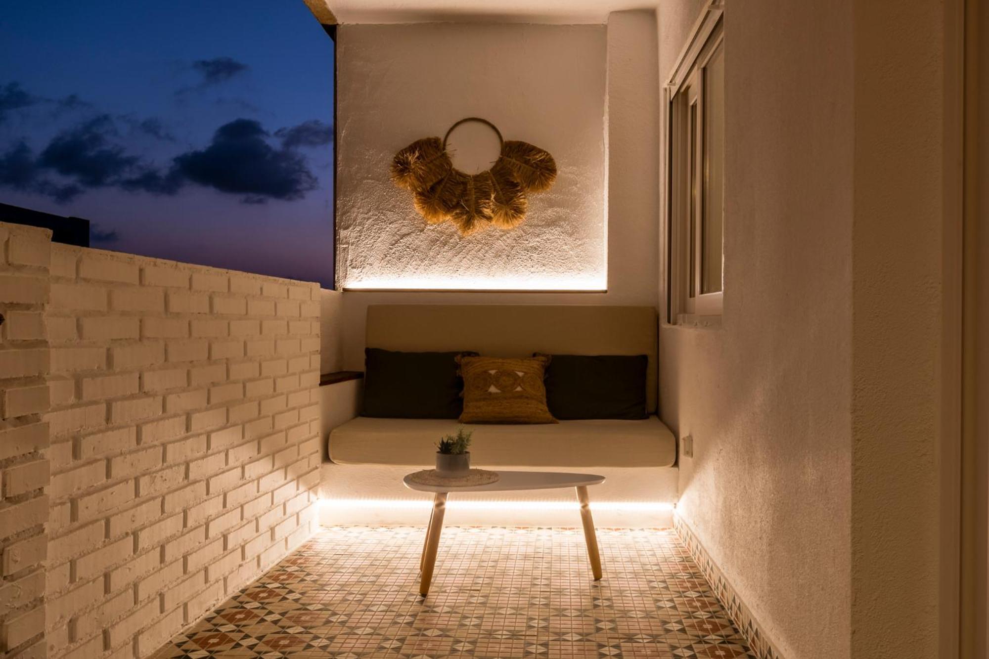 K-Nat By Nuka Homes Platja de Larenal Exteriér fotografie